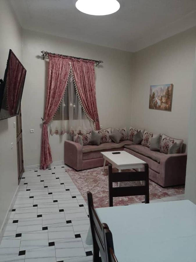 Ground Floor 2 Bedroom Apartment - City Centre Location - Optic Fibre Wifi Tanger Ngoại thất bức ảnh