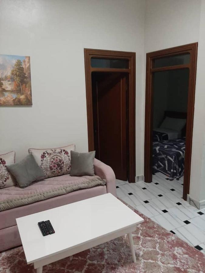 Ground Floor 2 Bedroom Apartment - City Centre Location - Optic Fibre Wifi Tanger Ngoại thất bức ảnh