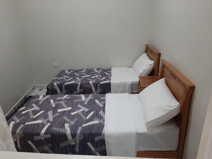 Ground Floor 2 Bedroom Apartment - City Centre Location - Optic Fibre Wifi Tanger Ngoại thất bức ảnh